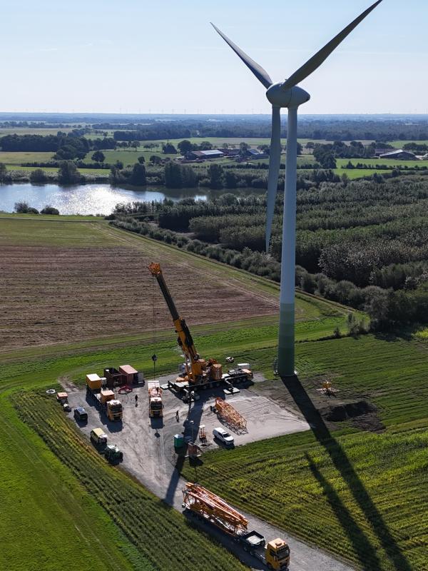 Aurich – Dismantling of Four Enercon E66 Turbines